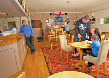 Chichester-Lakeside-Holiday-Park