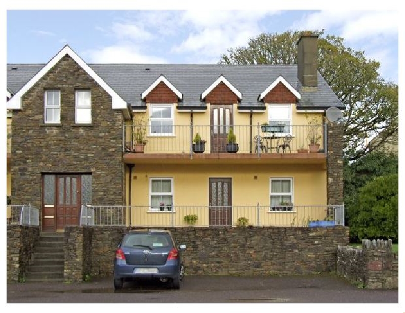 4 Bell Heights Apartments a british holiday cottage for 4 in , 