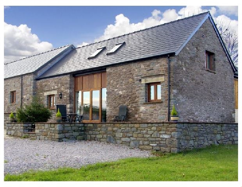 Millbrook Barn a british holiday cottage for 8 in , 