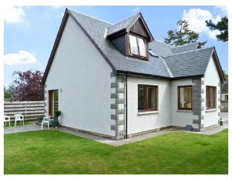 Bruach Gorm Cottage a british holiday cottage for 6 in , 