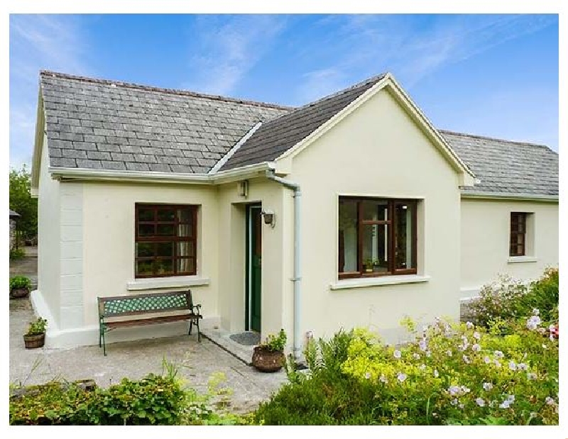 Click here for more about Hawthorn Farm Cottage
