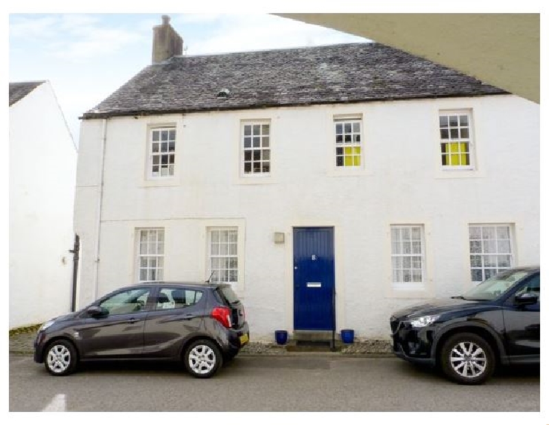 8 Cathedral Street a british holiday cottage for 4 in , 