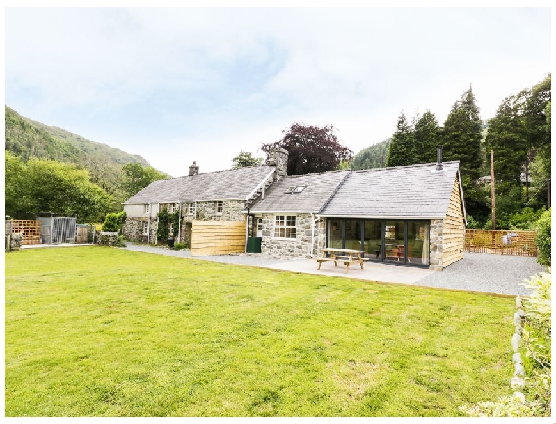 Hen Gelligemlyn - The Annexe a british holiday cottage for 5 in , 
