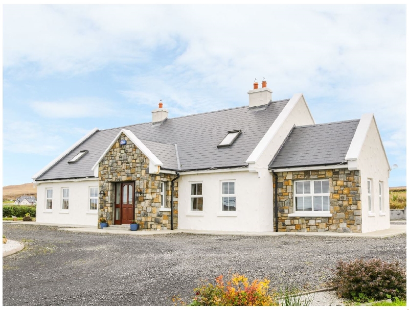 McGuire's Cottage a british holiday cottage for 10 in , 
