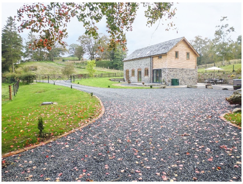 Click here for more about Tynddol Barn
