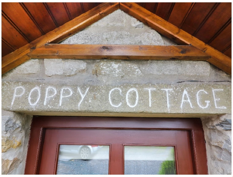 Poppy Cottage a british holiday cottage for 6 in , 