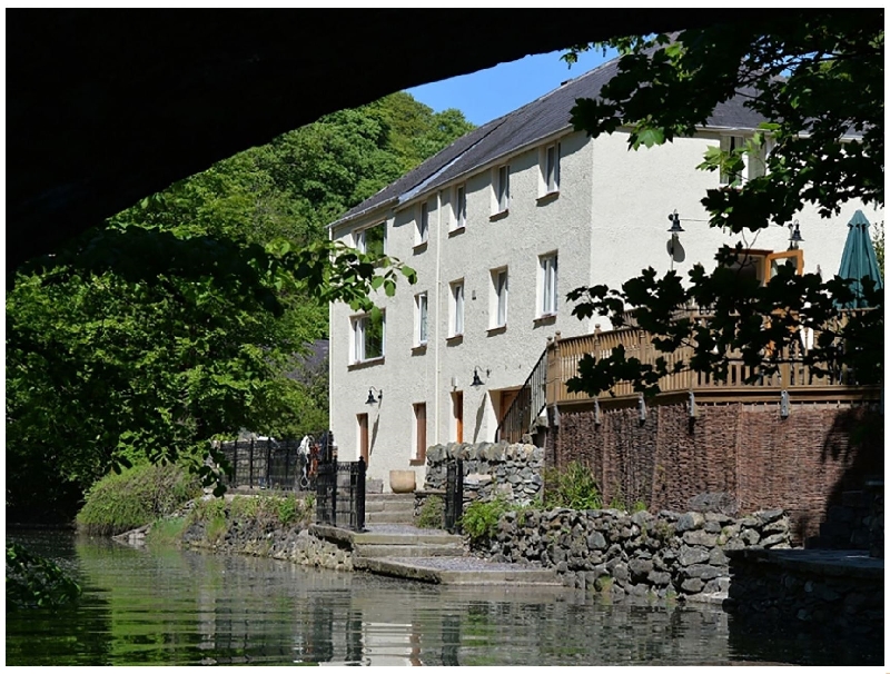 Melin y Coed a british holiday cottage for 7 in , 